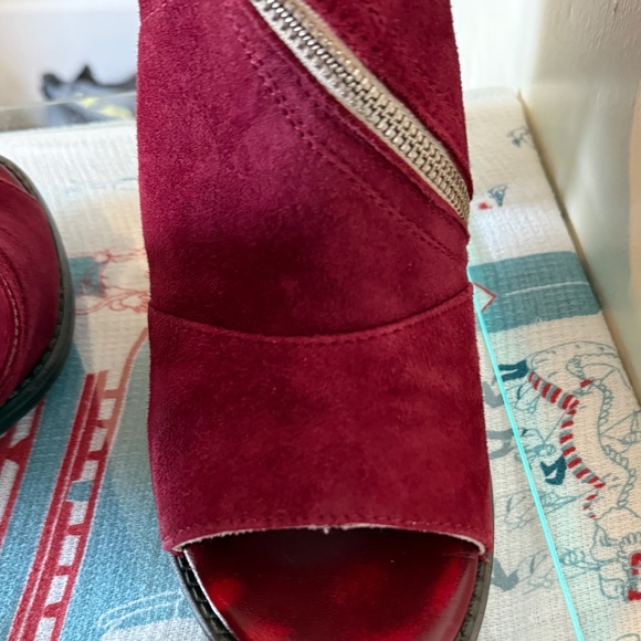 Ankle booties, ope toe with zipper - Picture 4 of 8